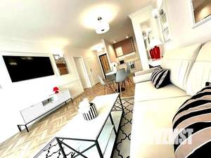 2-к квартира, вторичка, 60м2, 1/4 этаж