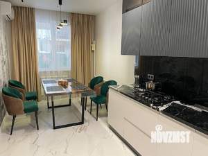 3-к квартира, вторичка, 68м2, 1/17 этаж