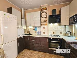 2-к квартира, вторичка, 56м2, 4/4 этаж