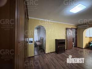 2-к квартира, вторичка, 50м2, 1/4 этаж