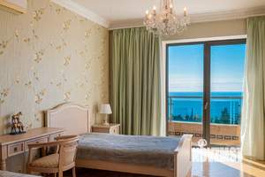 2-к квартира, вторичка, 175м2, 14/23 этаж