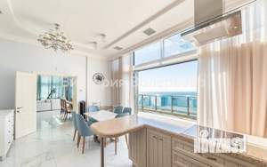 2-к квартира, вторичка, 130м2, 14/21 этаж