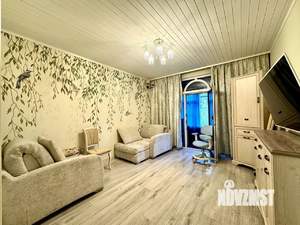 2-к квартира, вторичка, 44м2, 1/4 этаж