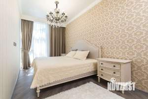 3-к квартира, вторичка, 117м2, 10/19 этаж