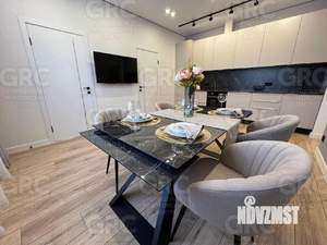 3-к квартира, вторичка, 67м2, 8/19 этаж