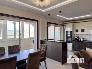 3-к квартира, вторичка, 150м2, 17/18 этаж