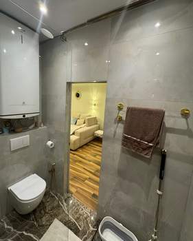 Студия квартира, вторичка, 40м2, 1/3 этаж