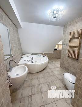 3-к квартира, вторичка, 146м2, 8/9 этаж