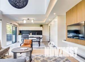 2-к квартира, вторичка, 65м2, 1/4 этаж