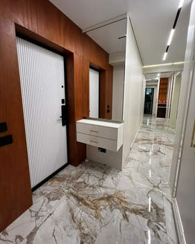 4-к квартира, вторичка, 93м2, 7/9 этаж