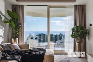 3-к квартира, вторичка, 150м2, 15/23 этаж