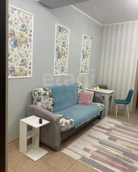 2-к квартира, вторичка, 46м2, 1/4 этаж