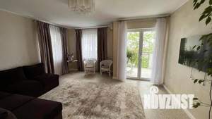 4-к квартира, вторичка, 102м2, 2/5 этаж