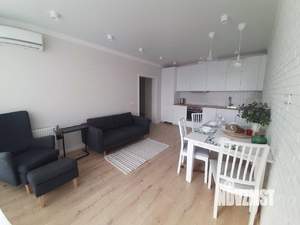 3-к квартира, вторичка, 74м2, 8/25 этаж