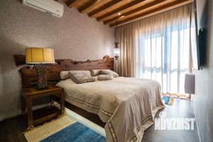 2-к квартира, вторичка, 107м2, 15/17 этаж