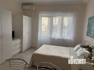 Студия квартира, вторичка, 32м2, 1/19 этаж