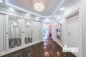 3-к квартира, вторичка, 130м2, 22/25 этаж
