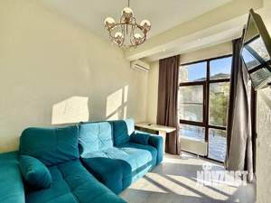 2-к квартира, вторичка, 42м2, 1/4 этаж