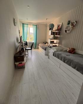 2-к квартира, вторичка, 60м2, 10/12 этаж