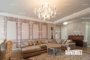 4-к квартира, вторичка, 165м2, 10/16 этаж