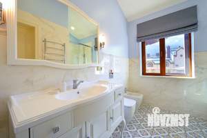 3-к квартира, вторичка, 160м2, 4/5 этаж