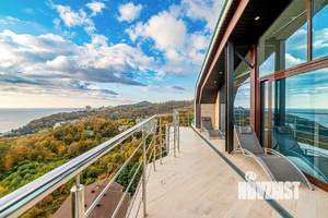 4-к квартира, вторичка, 160м2, 16/16 этаж