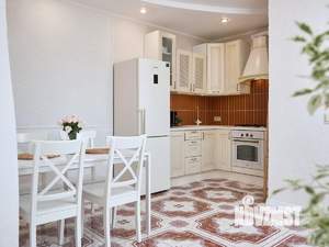 2-к квартира, вторичка, 65м2, 1/3 этаж