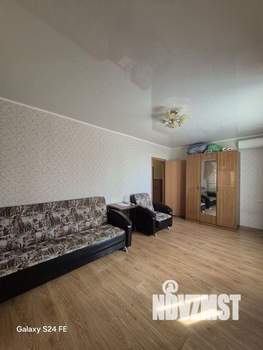 2-к квартира, вторичка, 67м2, 1/5 этаж