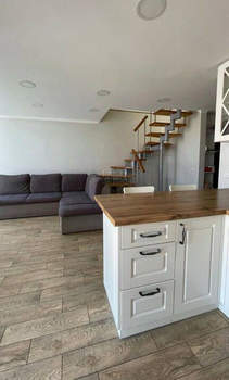 5-к квартира, вторичка, 100м2, 7/7 этаж