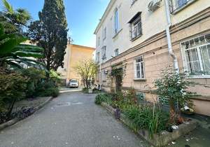 2-к квартира, вторичка, 70м2, 2/4 этаж