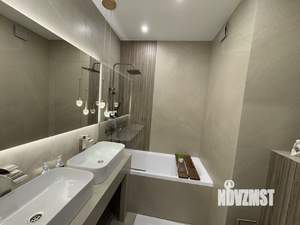 3-к квартира, вторичка, 64м2, 12/18 этаж
