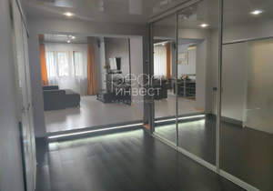 3-к квартира, вторичка, 104м2, 1/3 этаж