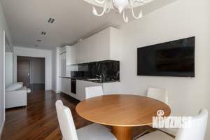 2-к квартира, вторичка, 110м2, 18/25 этаж