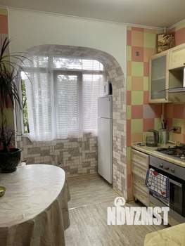 3-к квартира, вторичка, 56м2, 2/6 этаж