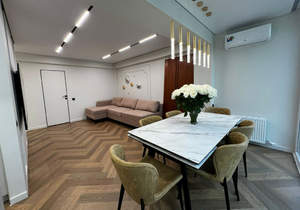 4-к квартира, вторичка, 93м2, 7/9 этаж