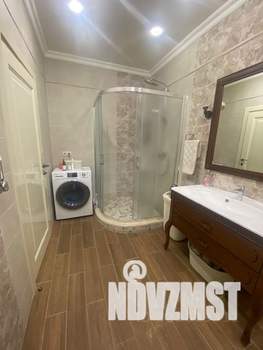 4-к квартира, вторичка, 150м2, 3/5 этаж