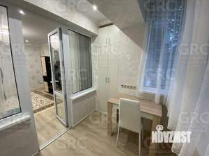 2-к квартира, вторичка, 42м2, 1/5 этаж