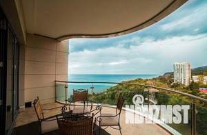 3-к квартира, вторичка, 90м2, 10/18 этаж