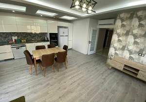 3-к квартира, вторичка, 120м2, 17/22 этаж