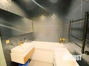 1-к квартира, вторичка, 65м2, 14/19 этаж