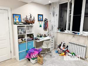 3-к квартира, вторичка, 75м2, 9/18 этаж