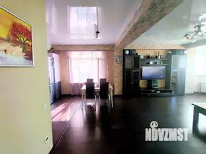 2-к квартира, вторичка, 69м2, 3/8 этаж