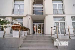 2-к квартира, вторичка, 75м2, 1/5 этаж