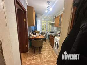 2-к квартира, вторичка, 42м2, 5/5 этаж