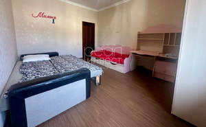 4-к квартира, вторичка, 145м2, 3/4 этаж