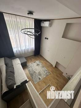 2-к квартира, вторичка, 28м2, 1/4 этаж