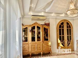 3-к квартира, вторичка, 110м2, 4/4 этаж