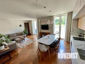 3-к квартира, вторичка, 64м2, 1/11 этаж