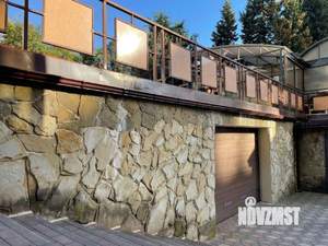 4-к квартира, вторичка, 215м2, 4/8 этаж