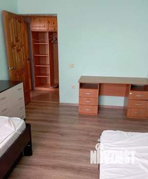 4-к квартира, вторичка, 130м2, 17/18 этаж